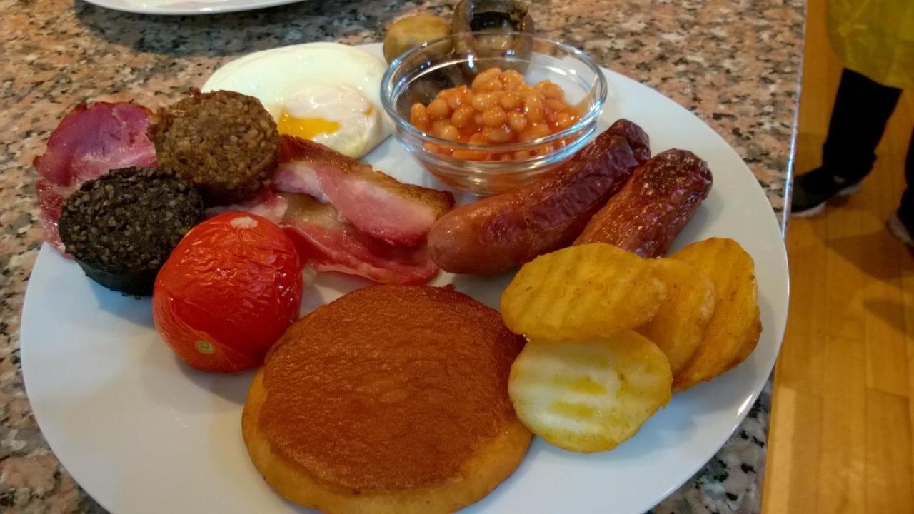 The Townhouse Bed & Breakfast Elphin Eksteriør bilde